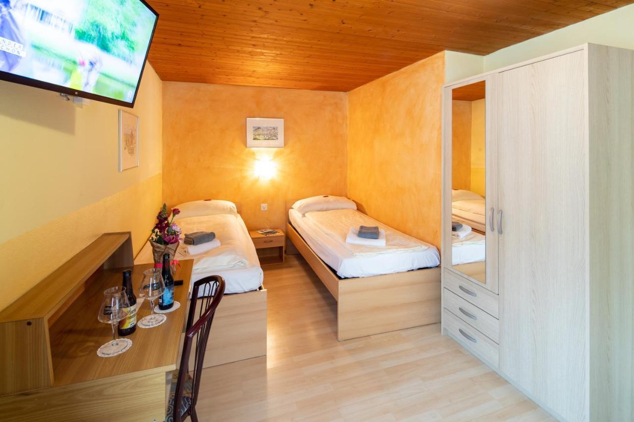 Albergo Pensione San Giorgio Losone Dış mekan fotoğraf