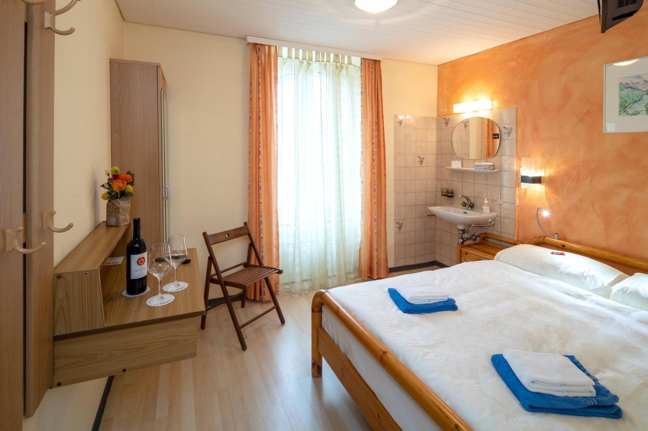 Albergo Pensione San Giorgio Losone Dış mekan fotoğraf